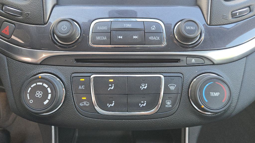 2015 Chevrolet Impala Image 38