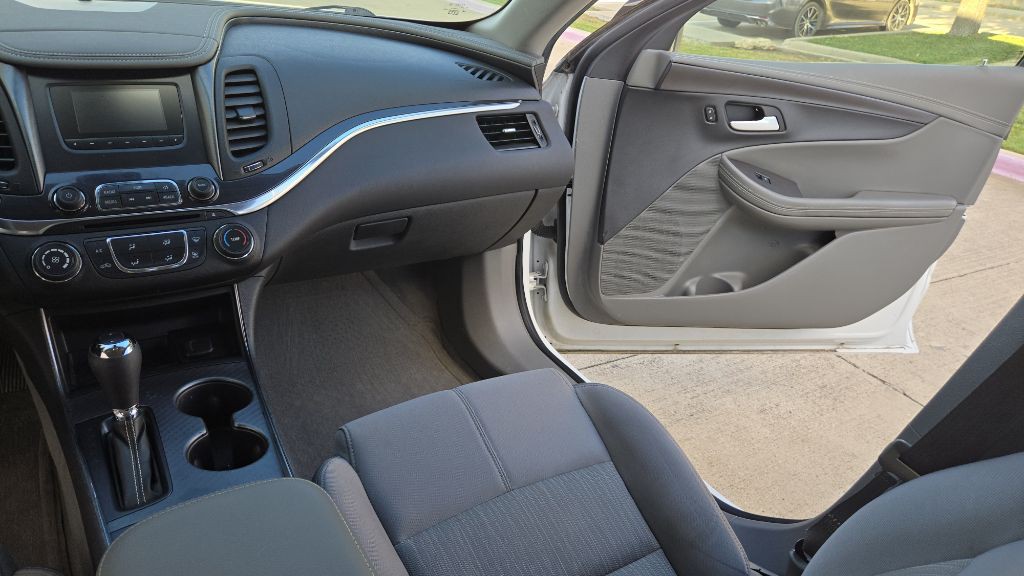 2015 Chevrolet Impala Image 42