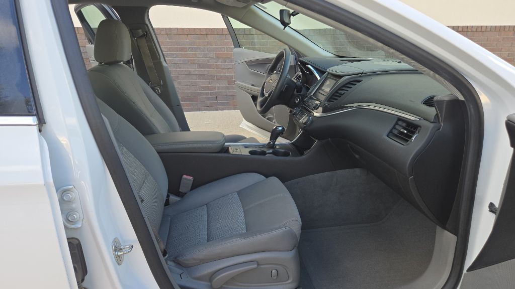 2015 Chevrolet Impala Image 43
