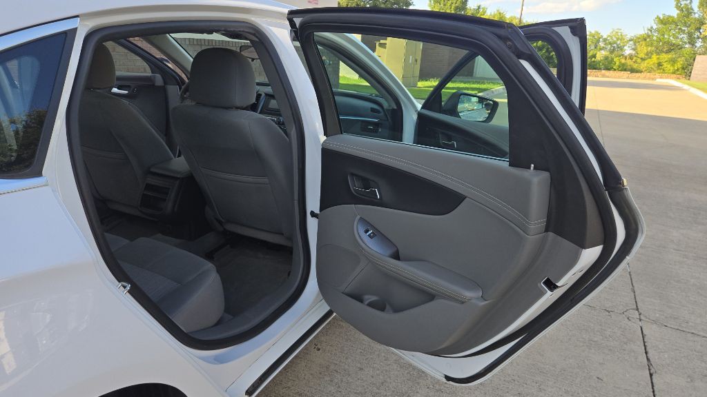 2015 Chevrolet Impala Image 55