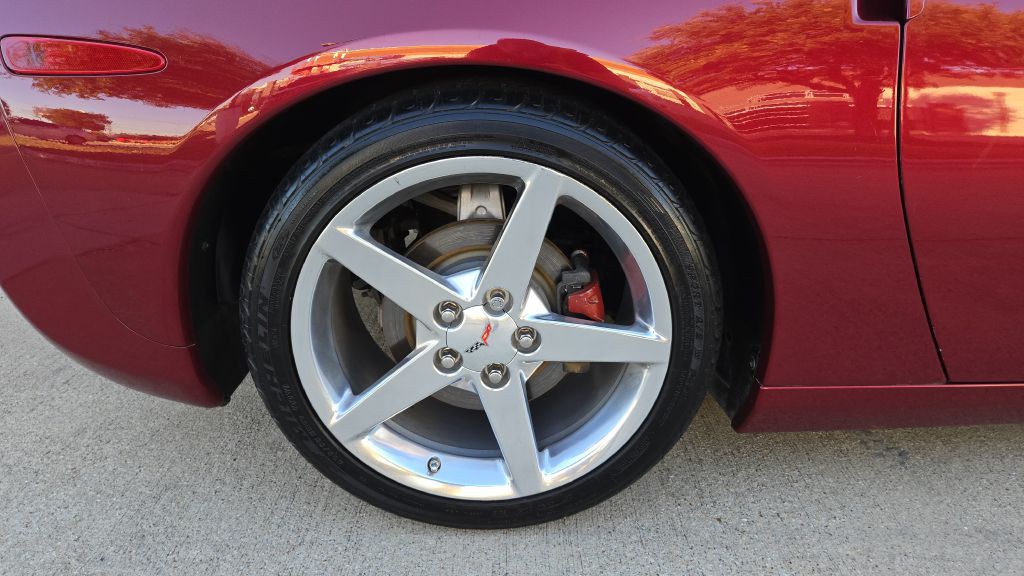 2006 Chevrolet Corvette Image 13