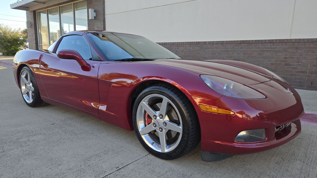 2006 Chevrolet Corvette Image 2