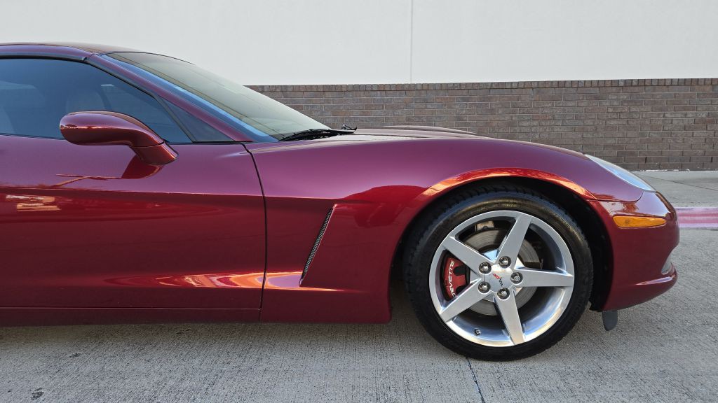 2006 Chevrolet Corvette Image 12
