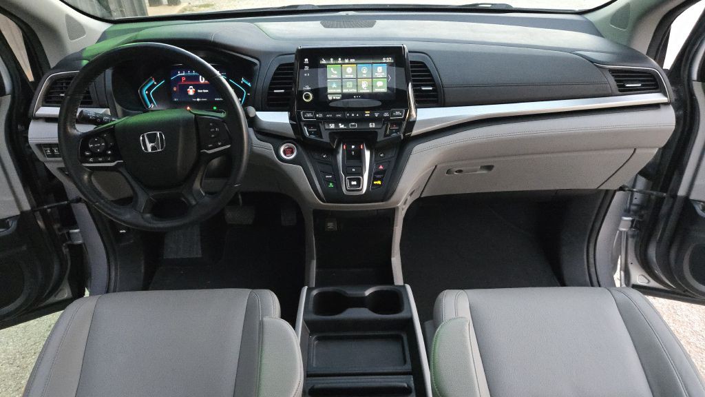2018 Honda Odyssey Image 3