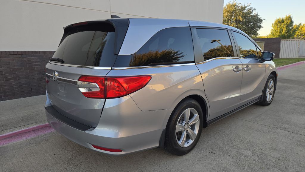 2018 Honda Odyssey Image 8