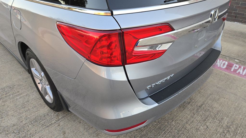 2018 Honda Odyssey Image 19