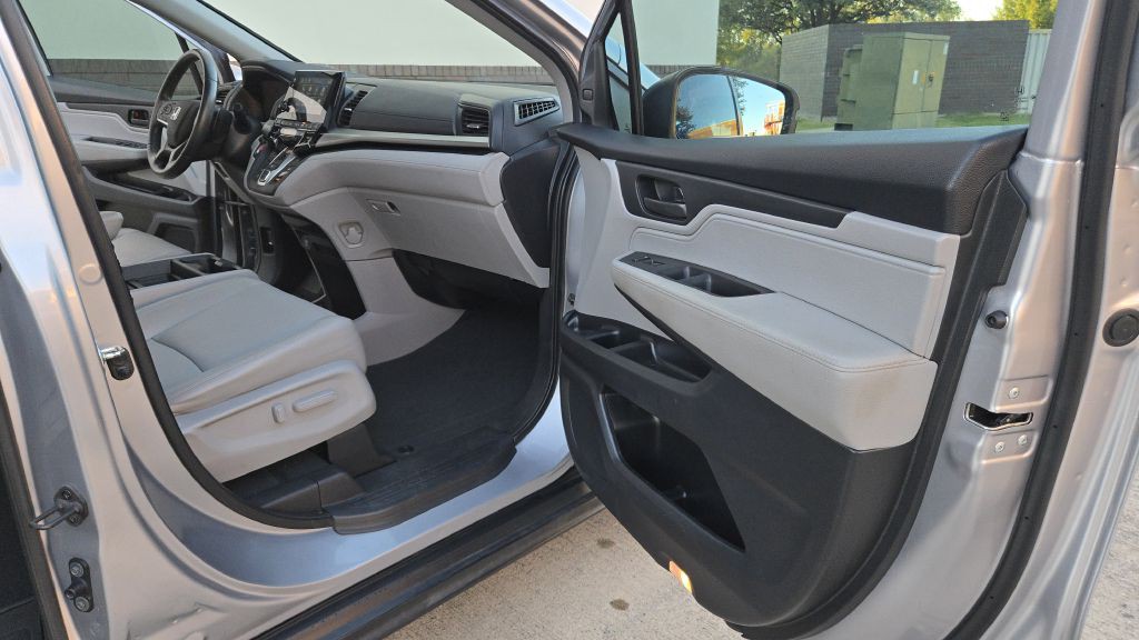 2018 Honda Odyssey Image 56