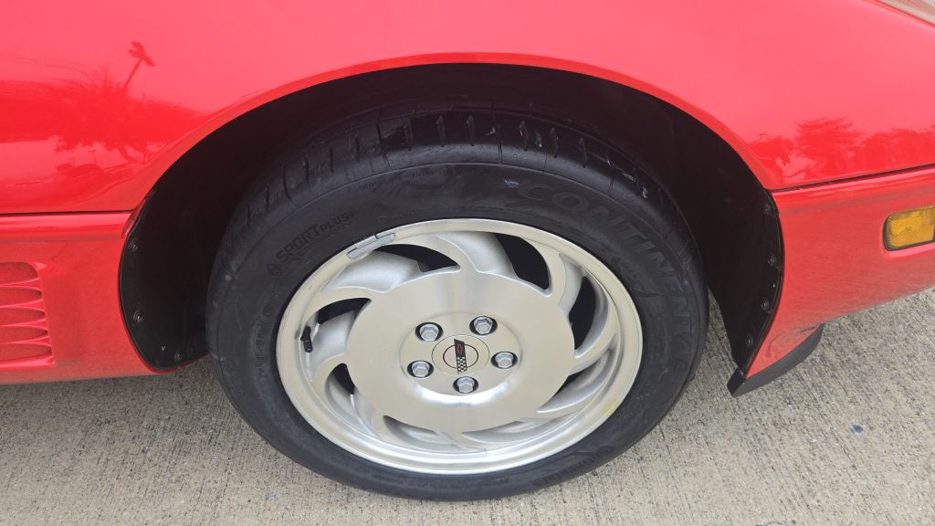 1995 Chevrolet Corvette Image 14