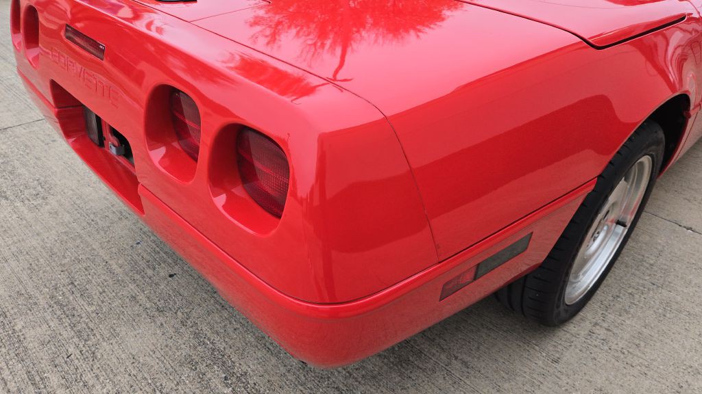 1995 Chevrolet Corvette Image 32