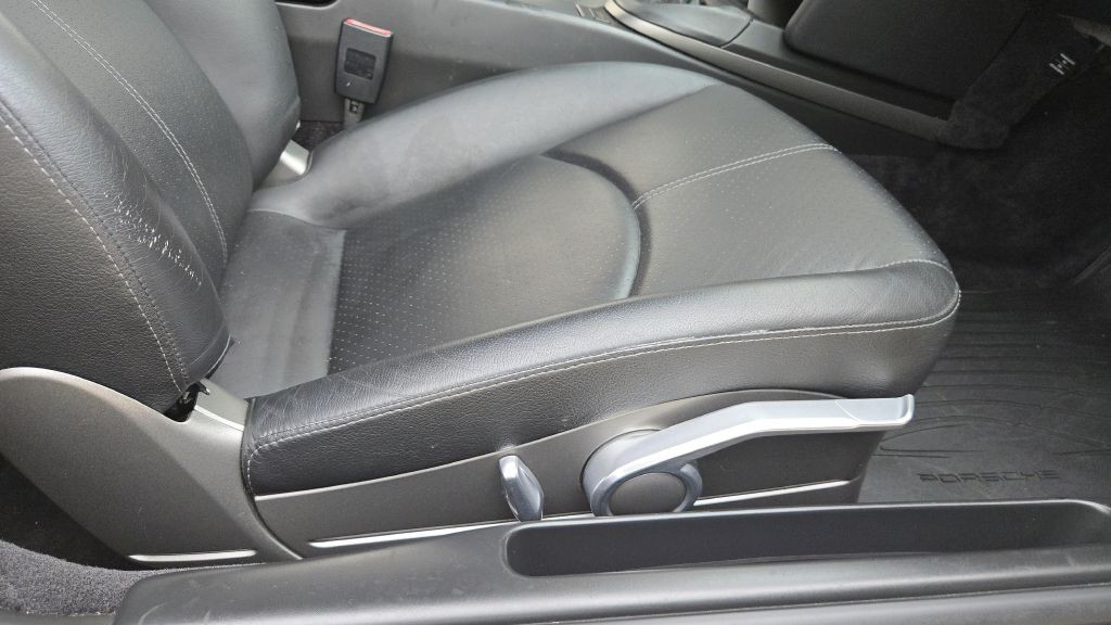 2007 Porsche Cayman Image 47