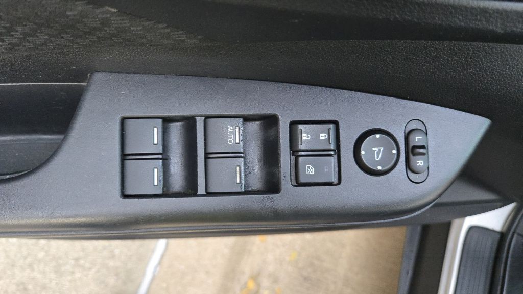 2016 Honda CR-V Image 26