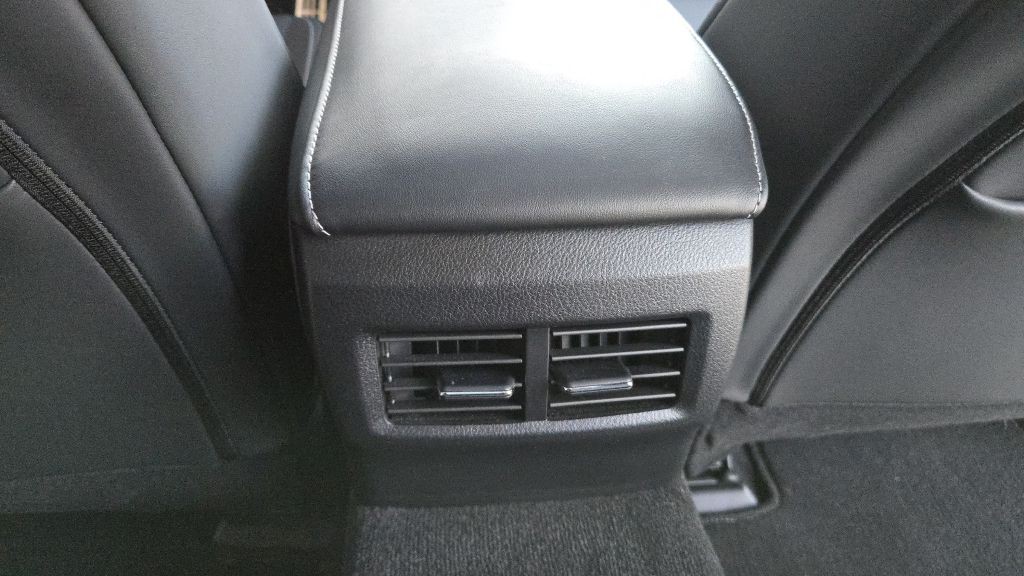 2023 Lexus IS Image 69