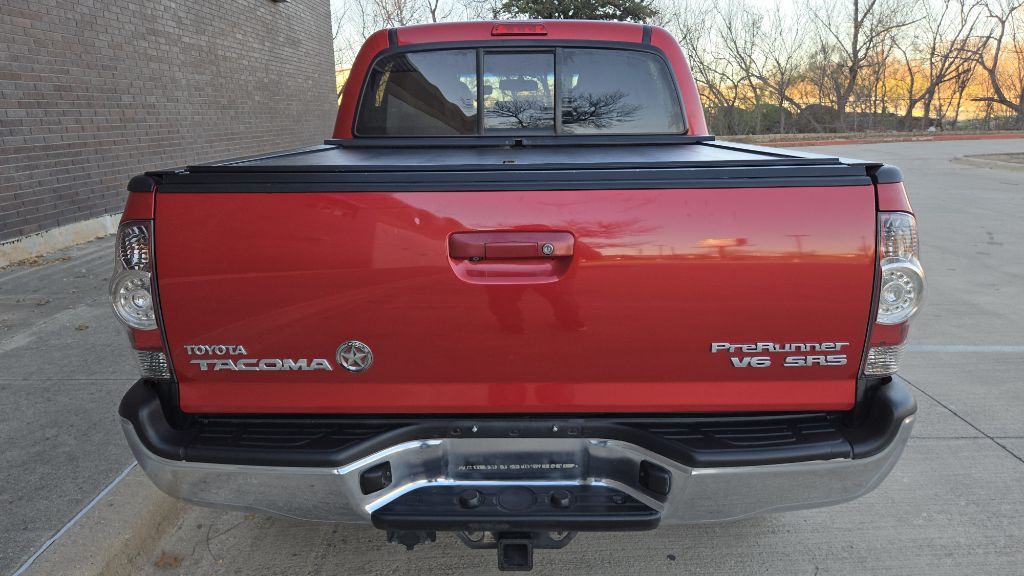 2013 Toyota Tacoma Image 16