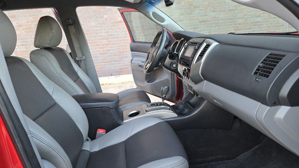 2013 Toyota Tacoma Image 50