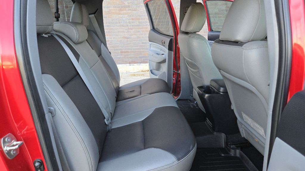 2013 Toyota Tacoma Image 63