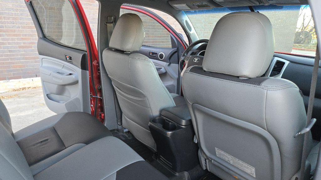 2013 Toyota Tacoma Image 64