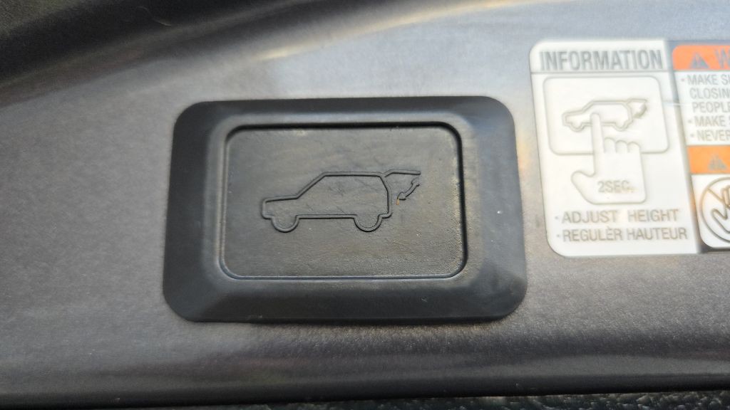 2015 Toyota Rav4 Image 20