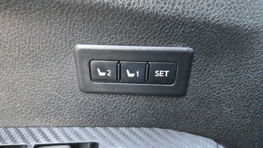 2015 Toyota Rav4 Image 27