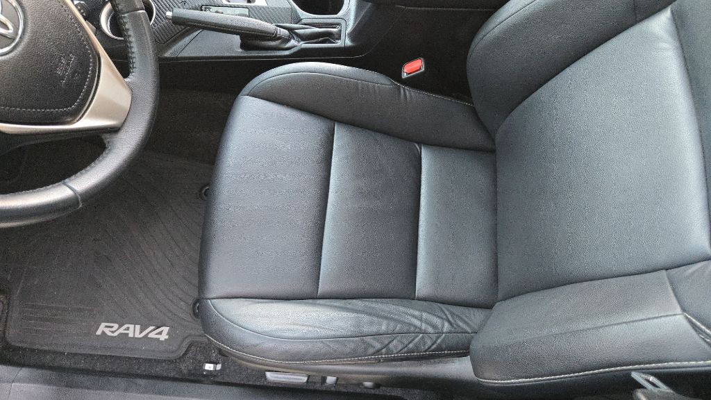 2015 Toyota Rav4 Image 29