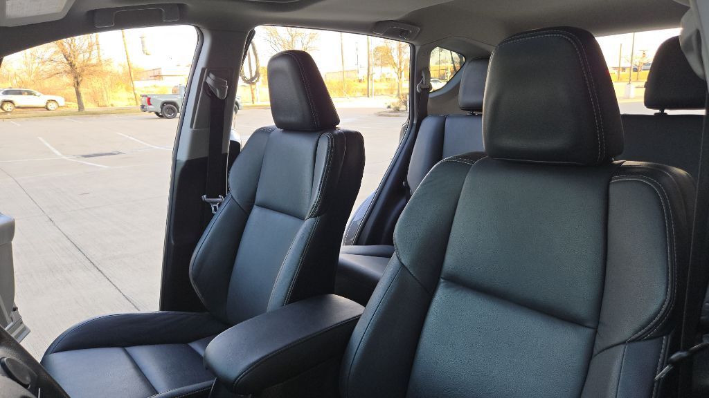 2015 Toyota Rav4 Image 32