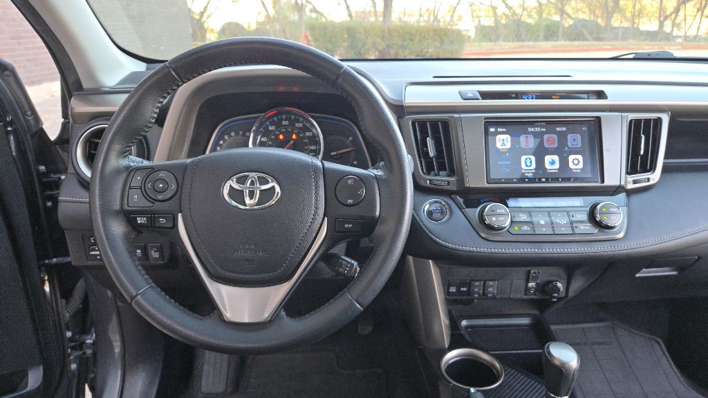 2015 Toyota Rav4 Image 34