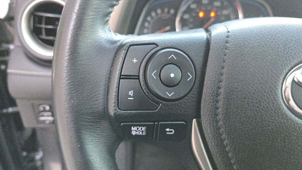 2015 Toyota Rav4 Image 36