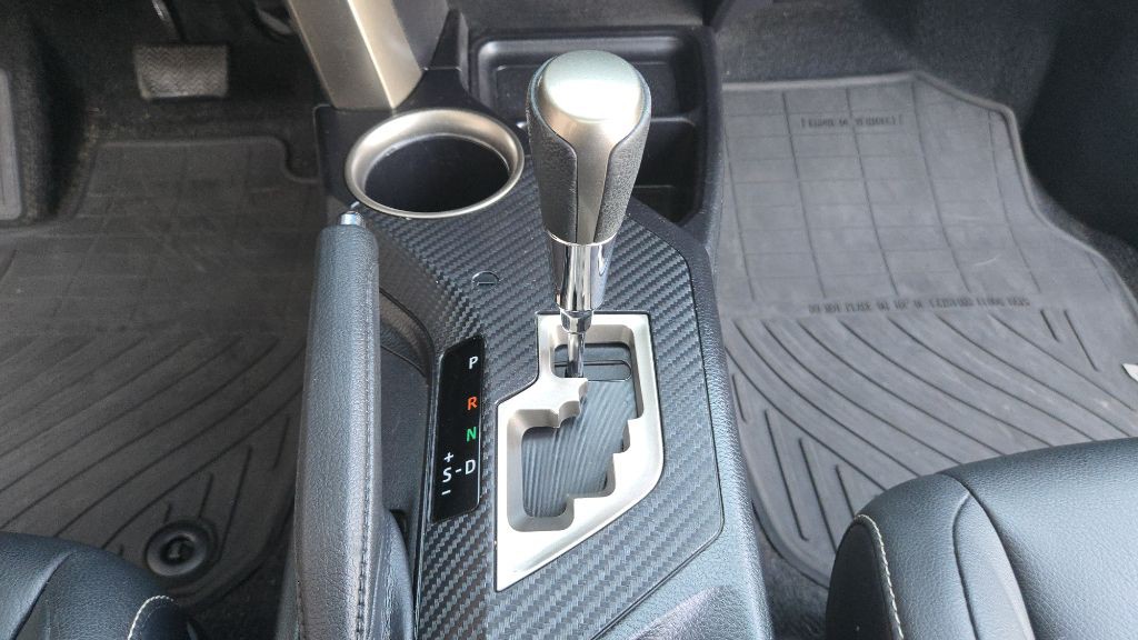 2015 Toyota Rav4 Image 42