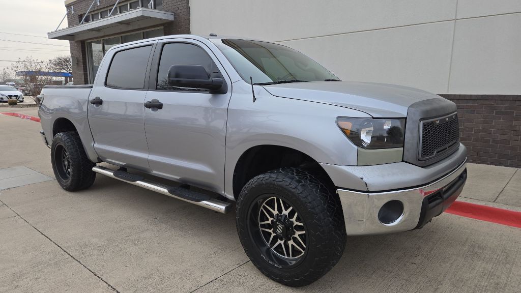 2013 Toyota Tundra Image 1