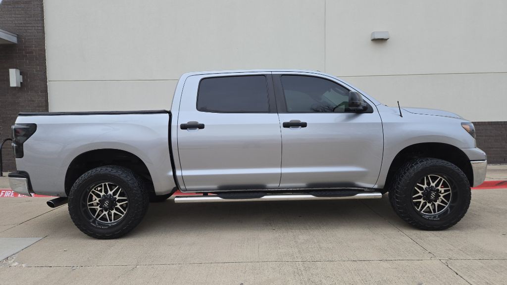 2013 Toyota Tundra Image 2