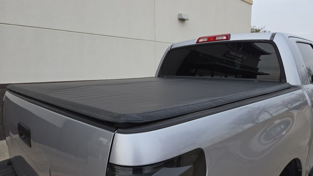 2013 Toyota Tundra Image 9