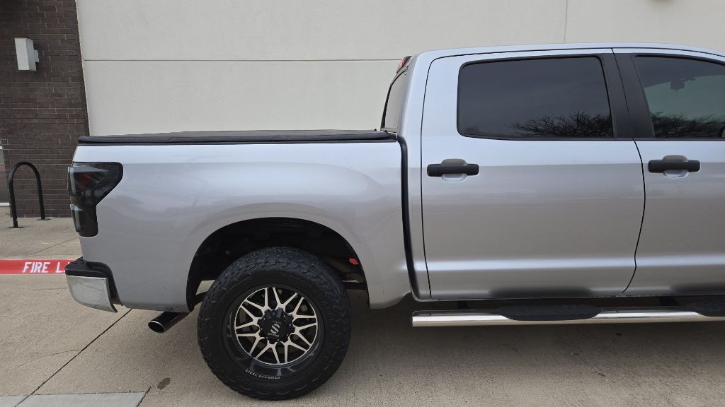 2013 Toyota Tundra Image 10