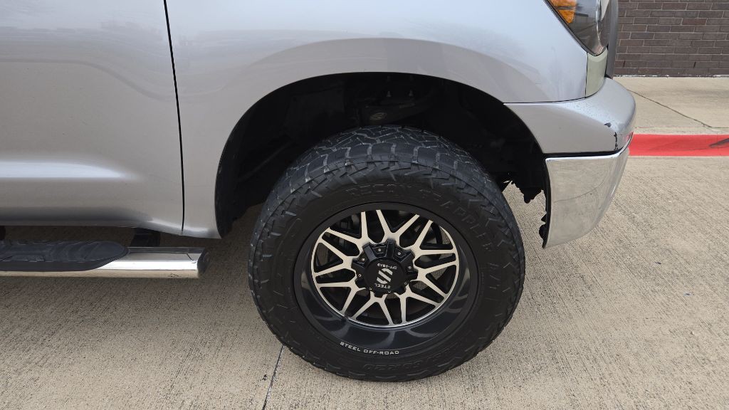 2013 Toyota Tundra Image 13