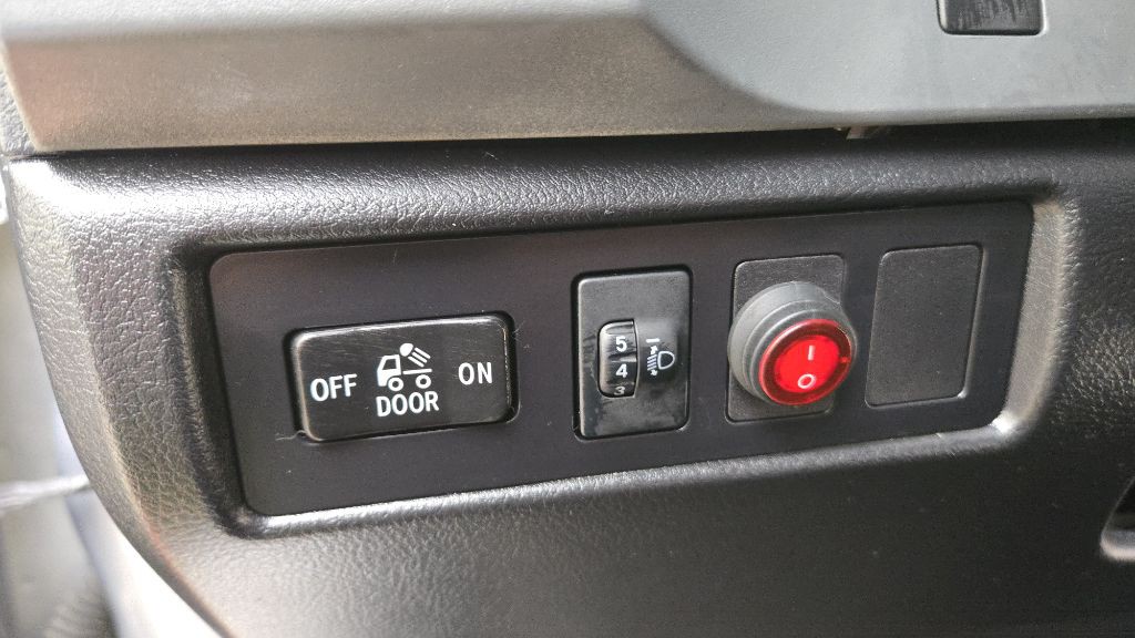 2013 Toyota Tundra Image 37