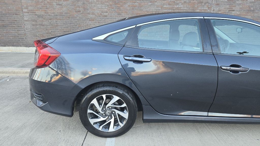 2016 Honda Civic Image 7