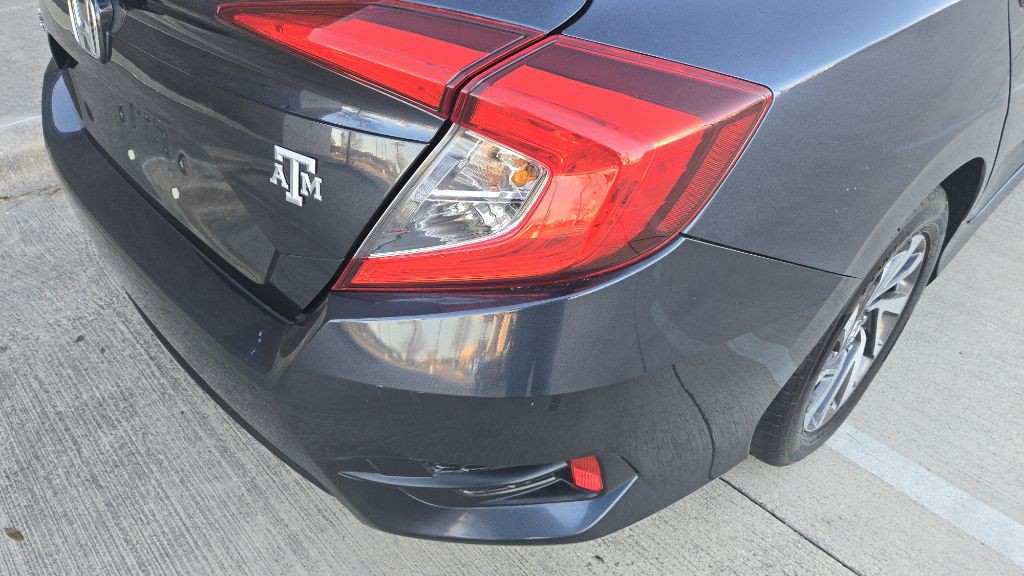 2016 Honda Civic Image 21