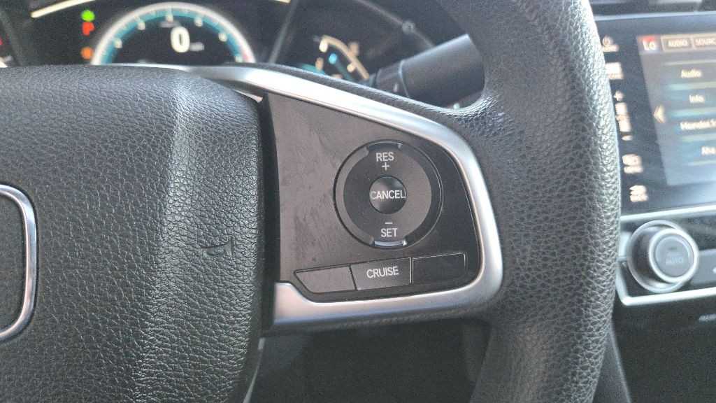 2016 Honda Civic Image 33