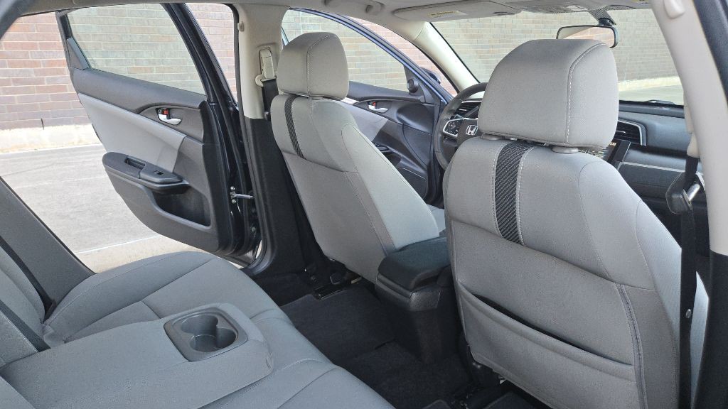 2016 Honda Civic Image 60