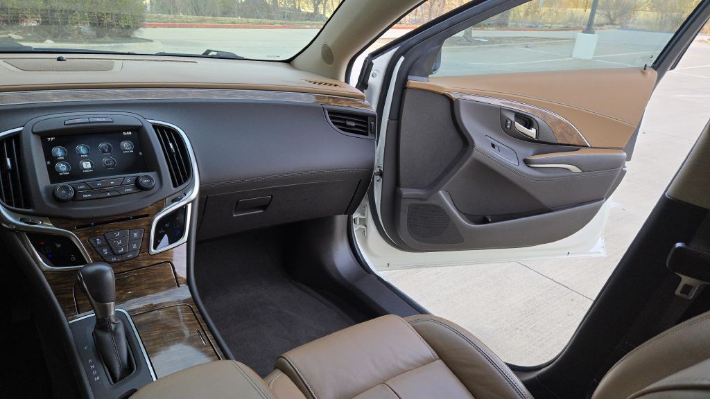 2014 Buick Lacrosse Image 43