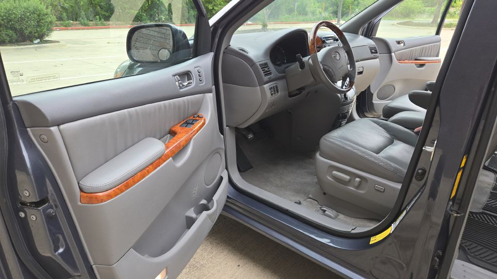 2006 Toyota Sienna Image 29