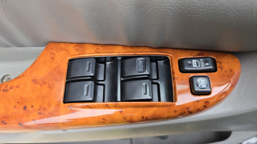 2006 Toyota Sienna Image 31