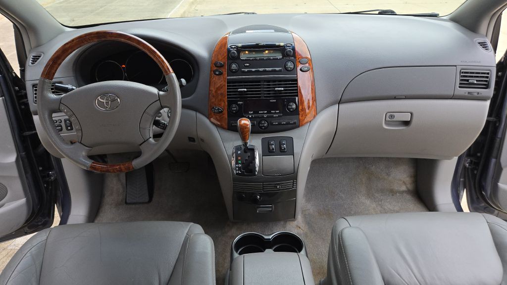 2006 Toyota Sienna Image 44