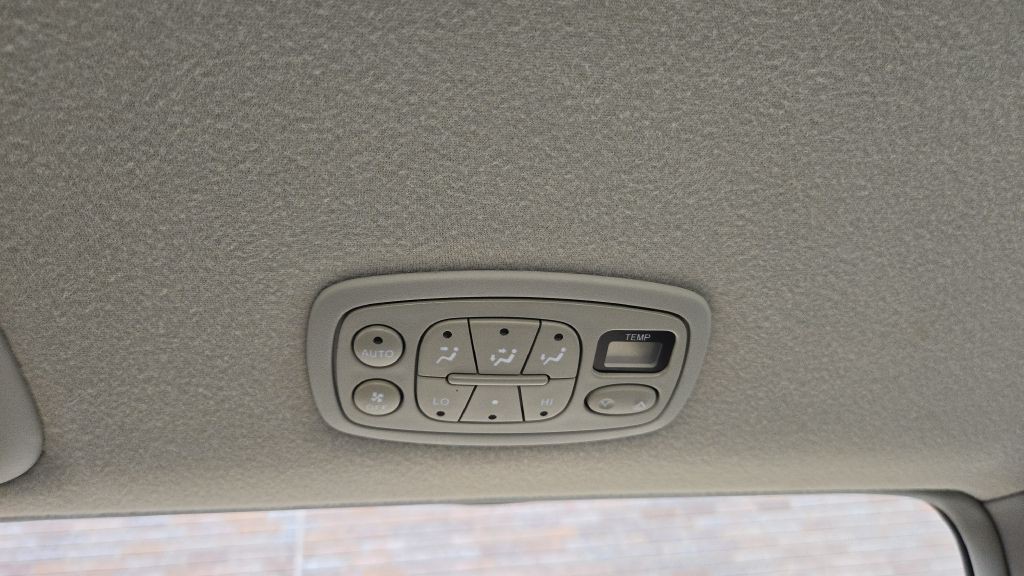 2006 Toyota Sienna Image 71