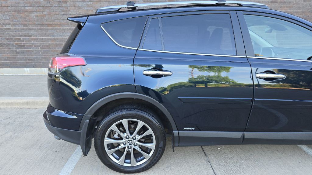 2018 Toyota Rav4 Image 8