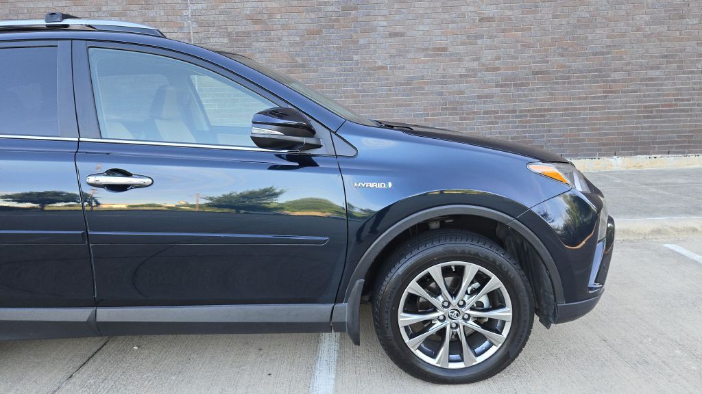 2018 Toyota Rav4 Image 10