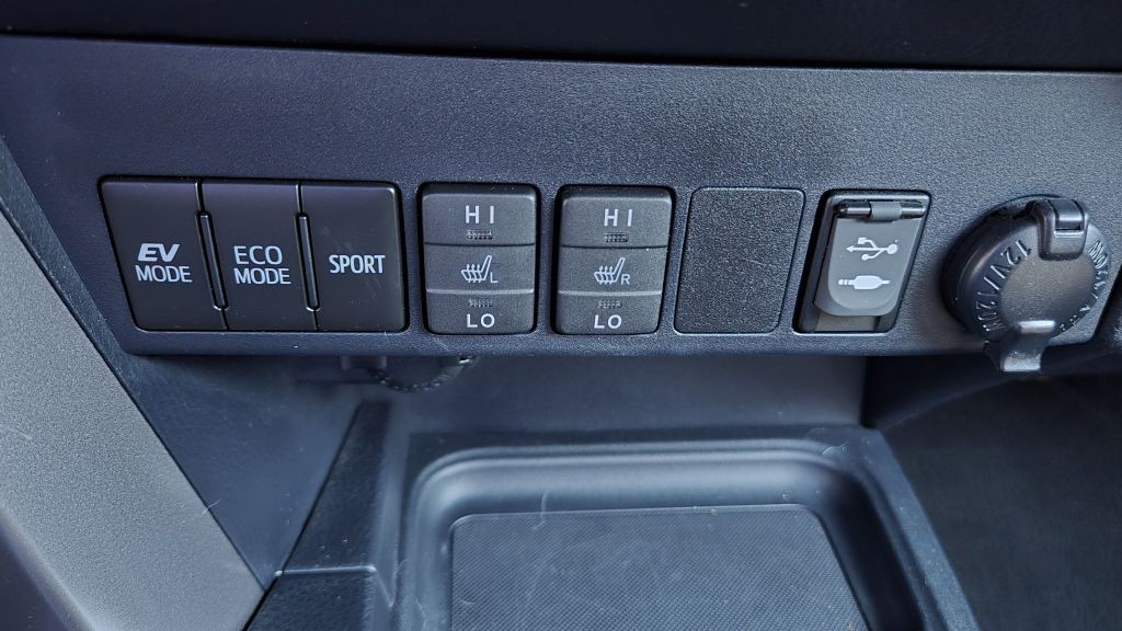 2018 Toyota Rav4 Image 50