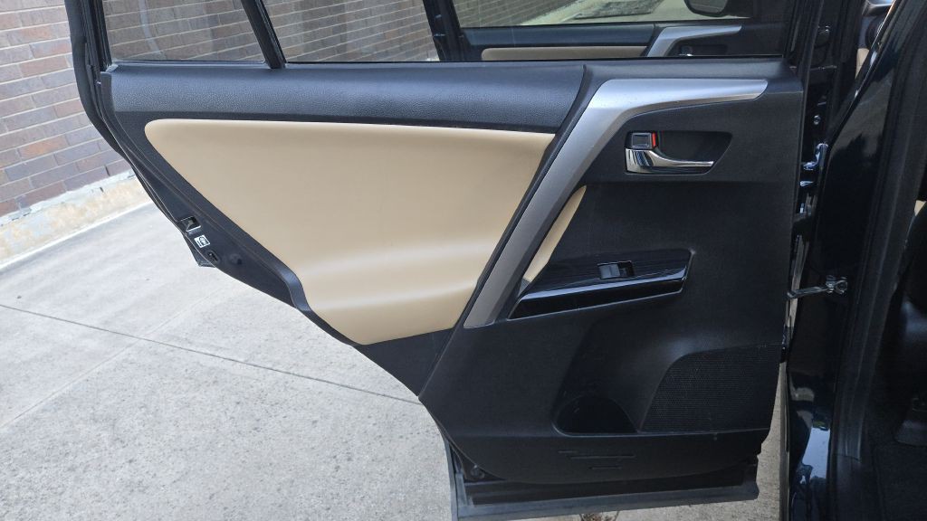 2018 Toyota Rav4 Image 62