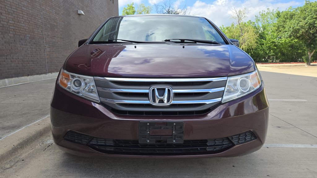 2013 Honda Odyssey Image 11