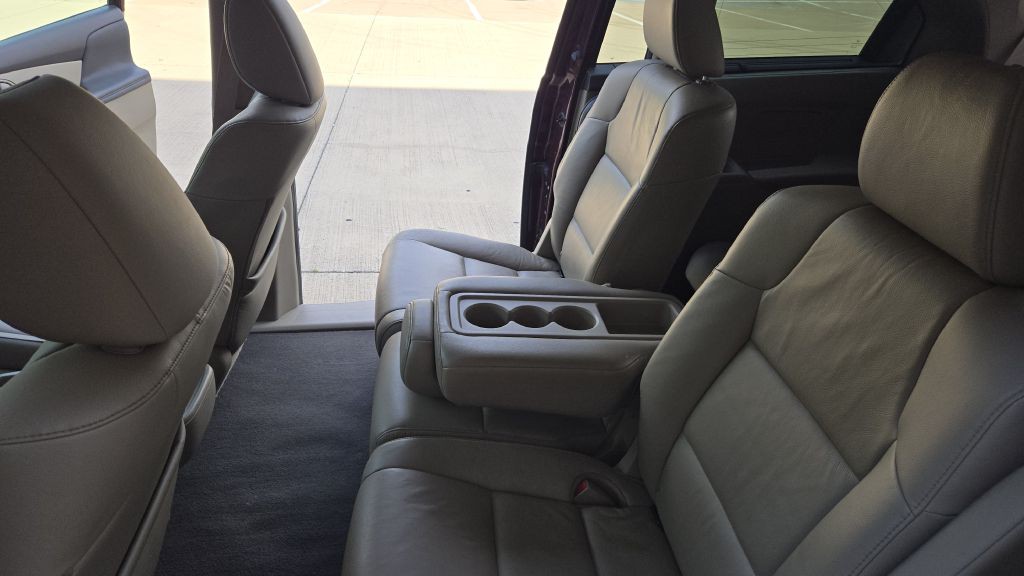 2013 Honda Odyssey Image 50