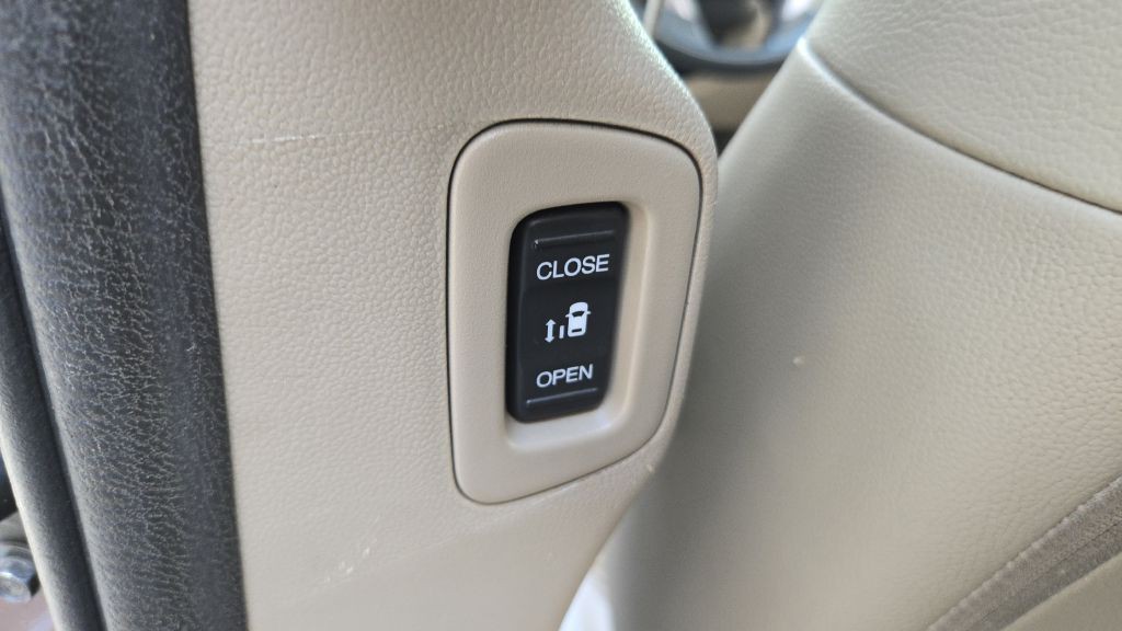 2013 Honda Odyssey Image 52