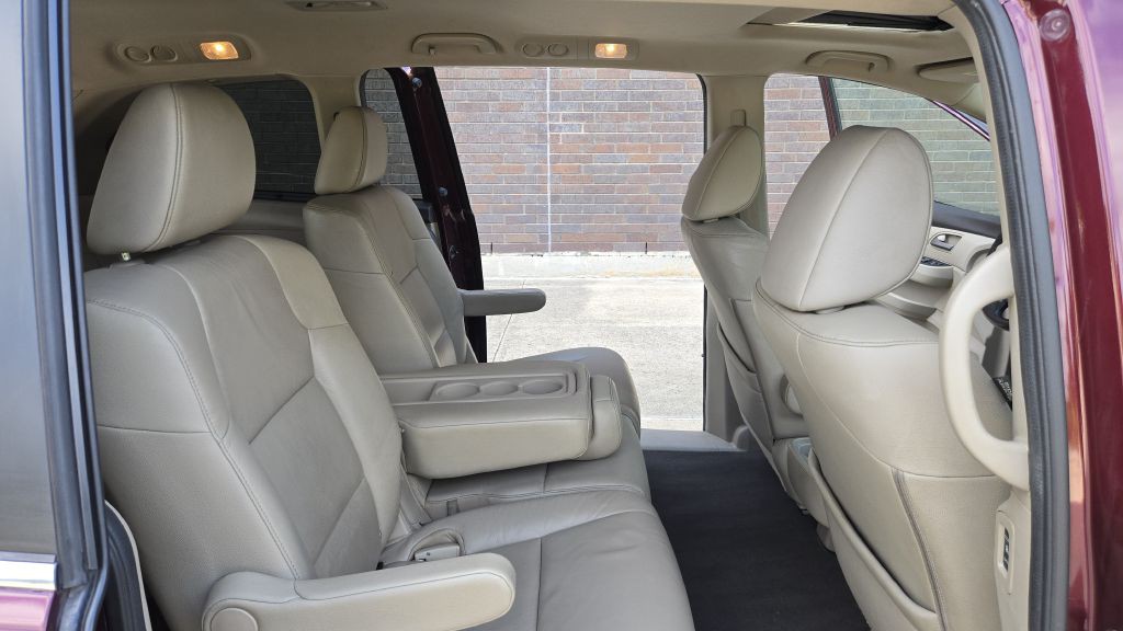 2013 Honda Odyssey Image 54
